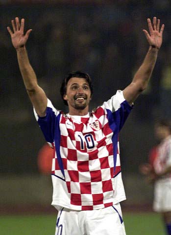 博洛尼亚vs克雷莫内塞：奥尔索利尼、胡安-米兰达首发，瓦尔迪、奥代罗出战（博洛尼亚战克雷莫内塞：奥尔索利尼、胡安-米兰达先发，瓦尔迪与奥代罗将出战）