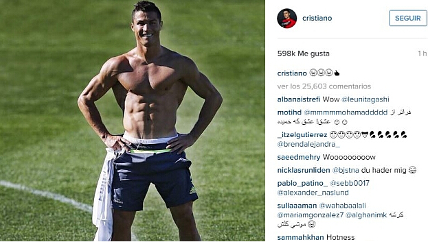 球星晒更衣室照，全队氛围太好了（球星晒更衣室合影，队内氛围爆棚）