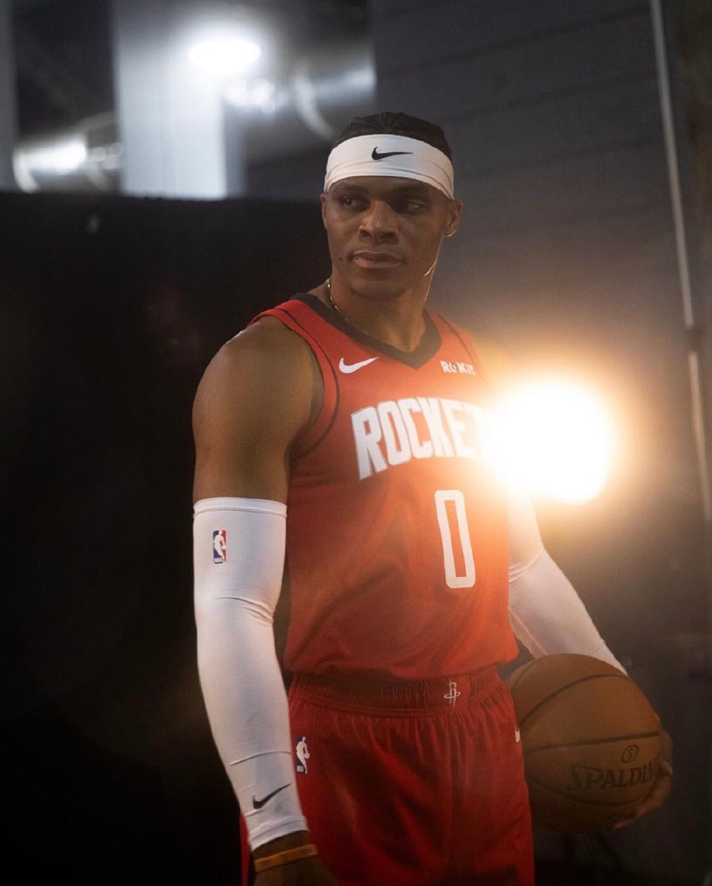 爱德华兹联手欧文！从哈登加兰再到莫兰特，华子指定自己冲冠搭档（爱德华兹敲定冲冠拍档：辗转哈登、加兰、莫兰特，最终牵手欧文）