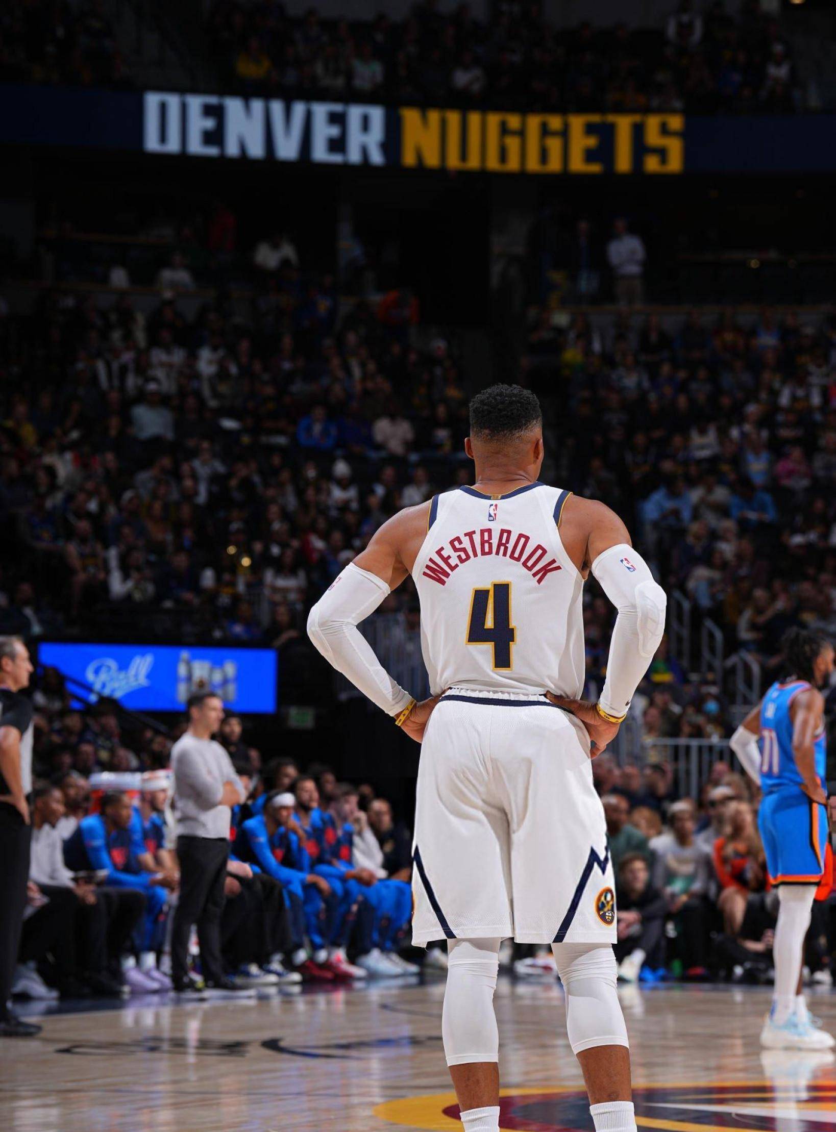 罗马诺：J罗未与奥兰多城谈判，仍在寻找下家（罗马诺：J罗尚未与奥兰多城接触，仍在物色新东家）