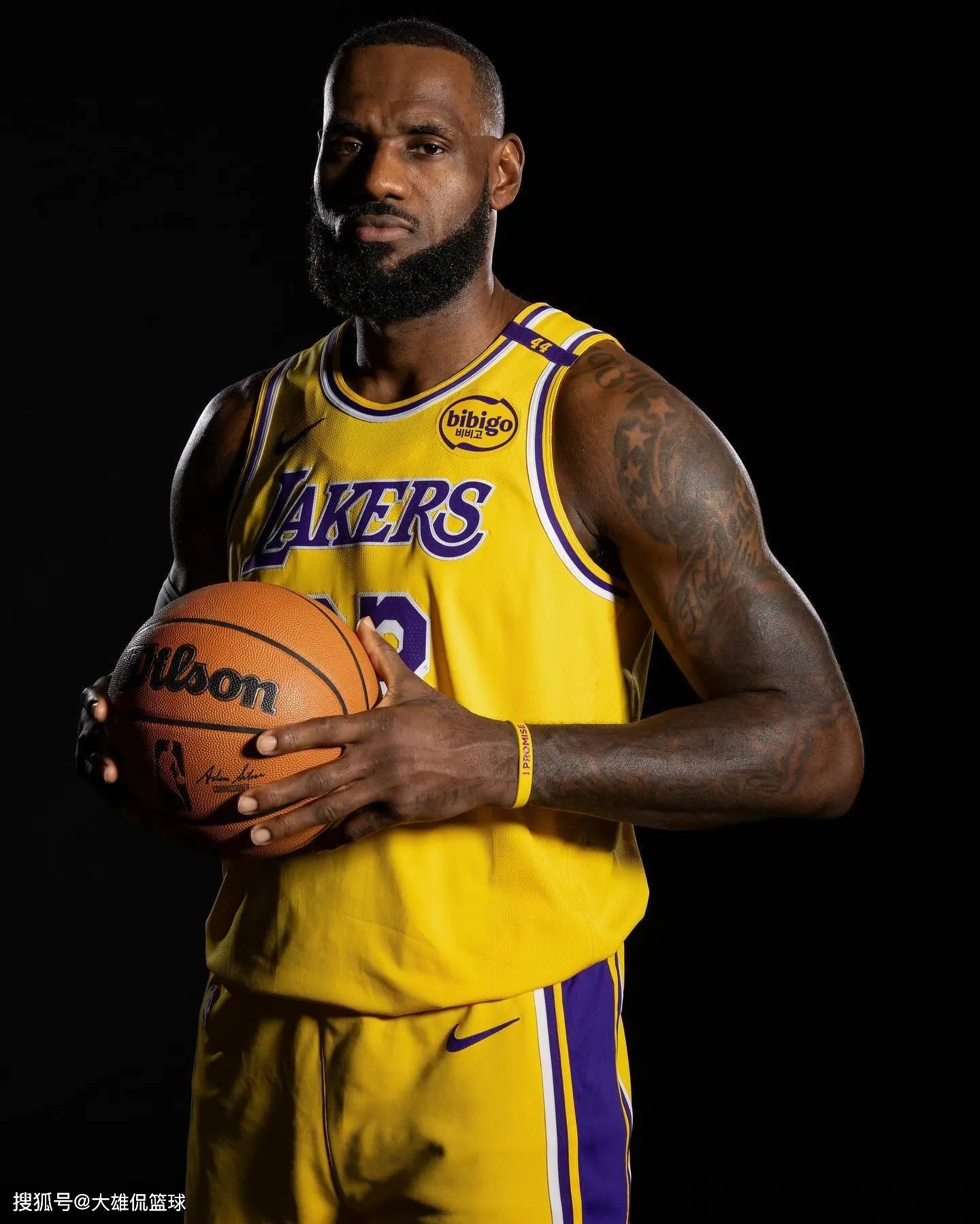 赛季至今效率图公布：火箭进攻第1&独行侠垫底，雷霆防守最强（赛季效率榜出炉：火箭进攻第一、独行侠垫底，雷霆防守联盟最强）