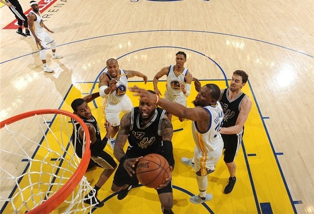 德保罗：去国家队前，梅西对我说他想再去诺坎普看看（德保罗：启程国家队前，梅西说他想再回诺坎普看看）