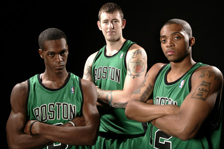 基恩：奥莱利和拉什福德配合默契，斯凯利在英格兰队位置堪忧（基恩评奥莱利与拉什福德默契十足，斯凯利在英格兰前景不稳）